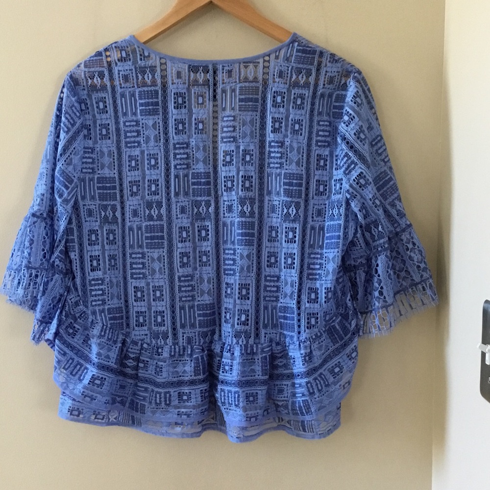 Bcbgmaxazria Blue Patterned Top - image 8